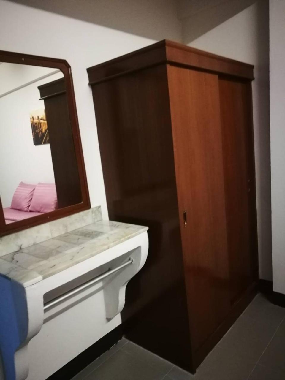 Duangdren Apartment Chiang Mai Buitenkant foto